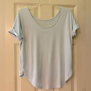 banana republic super soft tee size xs powder blue so pretty